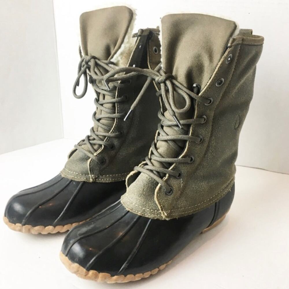 SZ 7 Sporto Delano Duck Boots w/ lining